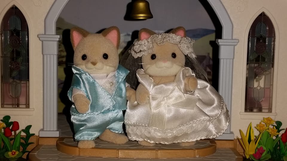 Sylvanian Families UK Wedding Dante Cats Keats Cat Family Club Exclusive Church Flair EPOCH Tomy Bride Groom Church