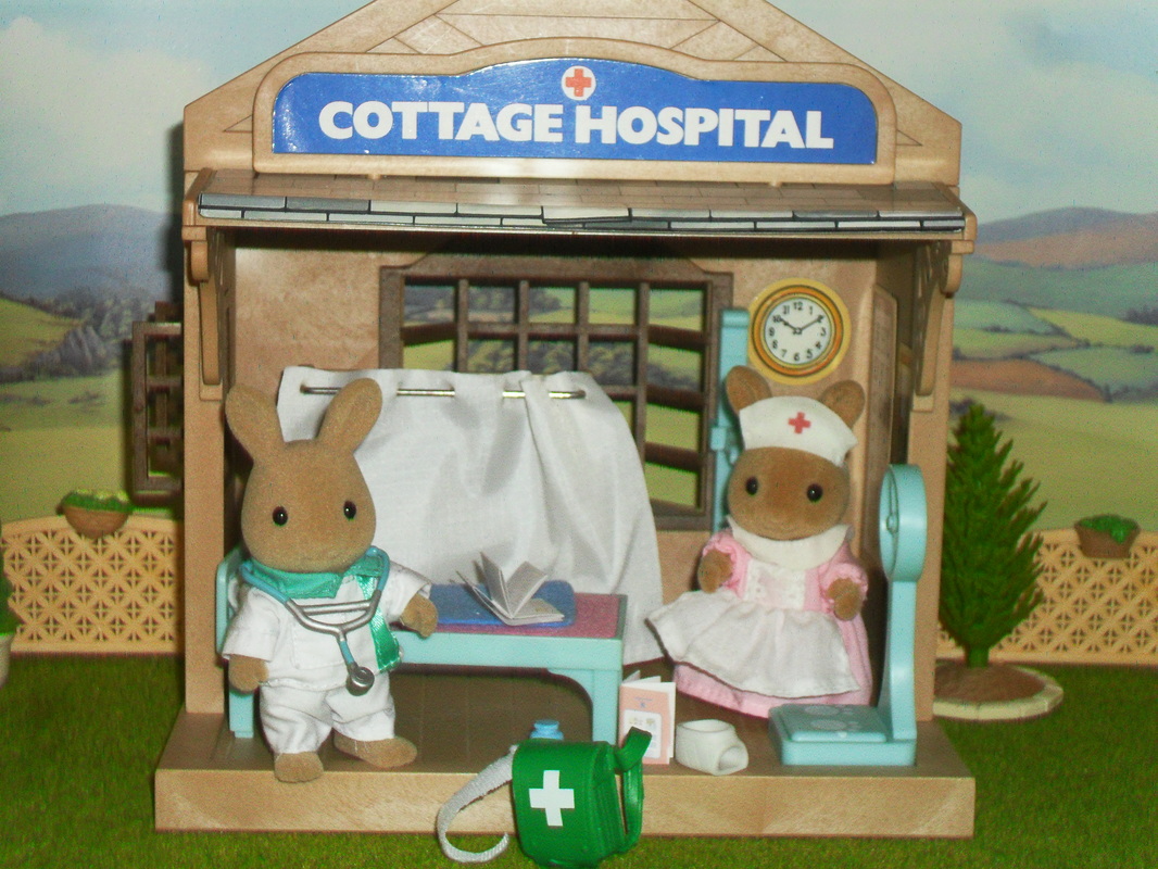 Sylvanian Families UK Cottage Hospital Nurse Emily Nightingale Rabbit Tomy