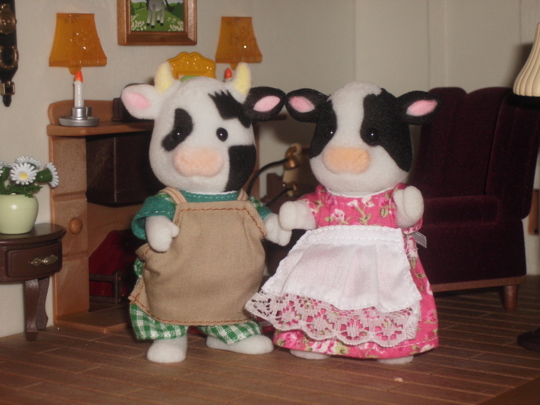 Sylvanian Families Buttercup Cow Family UK Uncle and Auntie