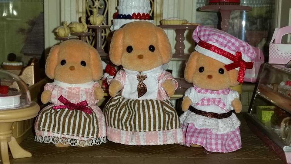 Sylvanian Families UK Cakebread Toy Poodle Family Cake Shop EPOCH Flair Tomy Club Figure Exclusive