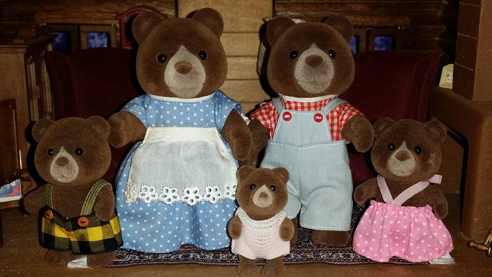 Sylvanian Families Teardrop Bear Family EPOCH Tomy Flair Vinatge